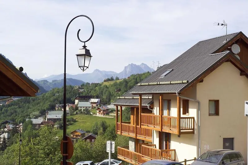Madame Vacances - Residence Les Valmonts Valloire Hotel